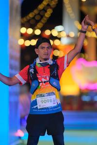 BIB: 100, 9098
                            <button type="button" onclick="openModal(21815075)" class="btn btn-primary btn-sm float-right btn-popup" data-toggle="modal" data-target=".modal-high-quality">
                        <i class="fas fa-shopping-cart"></i> Add to Cart
                    </button>
                                            <button type="button" onclick="isThisMe(21815075, true)" class="btn btn-success btn-sm float-right btn-popup btn-isme hidden" data-toggle="tooltip" data-placement="bottom" title="นี่คือรูปของคุณใช่ไหม คลิกที่นี่เพื่อเอาเข้าอัลบั้ม">
                        <i class="fas fa-plus"></i> Add to album
                    </button>
                    <button type="button" onclick="isThisMe(21815075, false)" class="btn btn-warning btn-sm float-right btn-popup btn-isnotme hidden">
                        <i class="fas fa-ban"></i> Remove from album
                    </button>